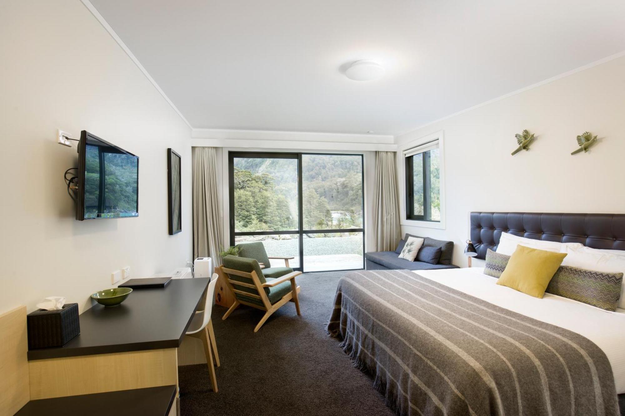 Milford Sound Lodge מראה חיצוני תמונה