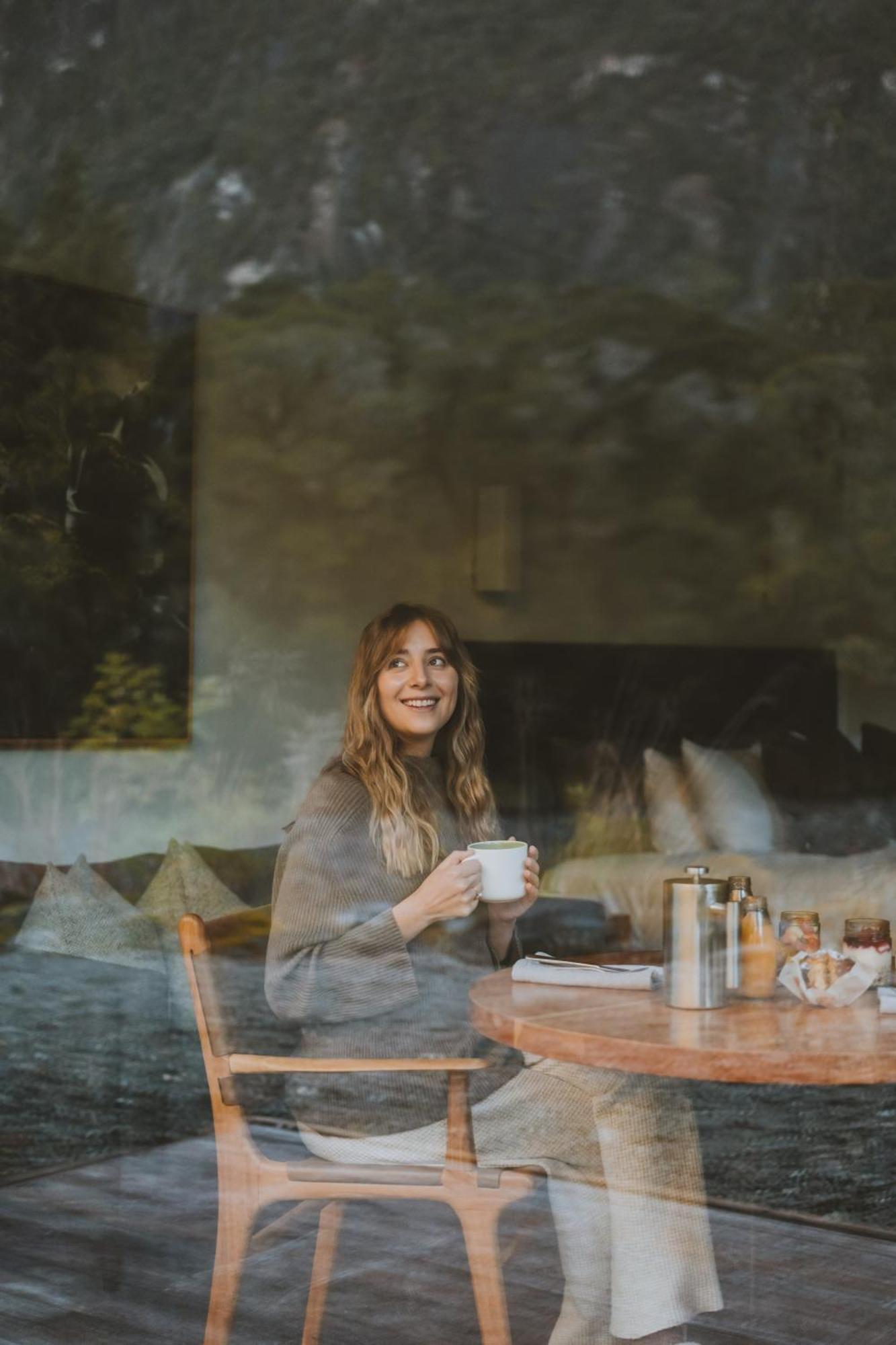 Milford Sound Lodge מראה חיצוני תמונה